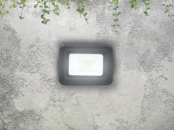 LED floodlight 10W / 4000K - LF0021 1