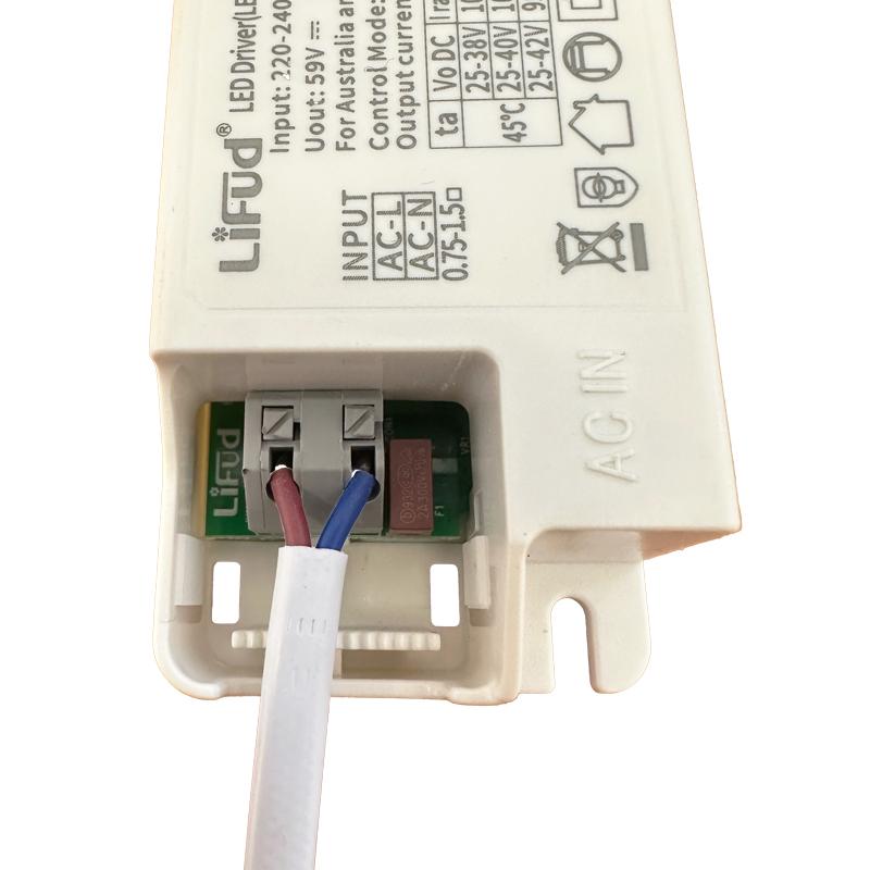 Dimmable Driver LIFUD 0-10V for 40W LED panel - D01040W