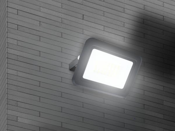 LED floodlight 30W / 4000K - LF0023 1