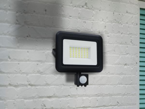 LED floodlight + PIR 30W / 4000K - LF0023S